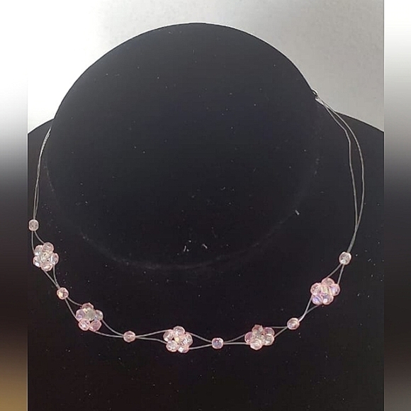 Light Pink Necklace.🌴 - Picture 1 of 4